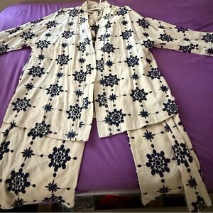 Stradivarius Beige and Navy Floral Top